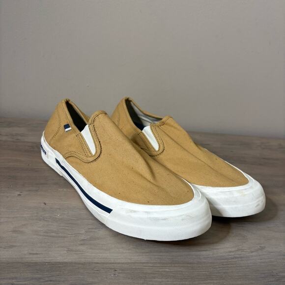 SeaVees SeaChange Women’s Canvas Slip On Golden Sand Size 8 - Picture 6 of 10